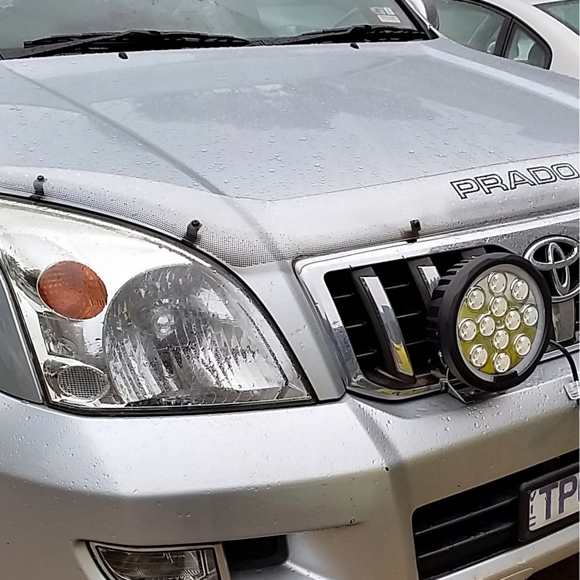 UAG Services 120W 8.2in round LED driving light