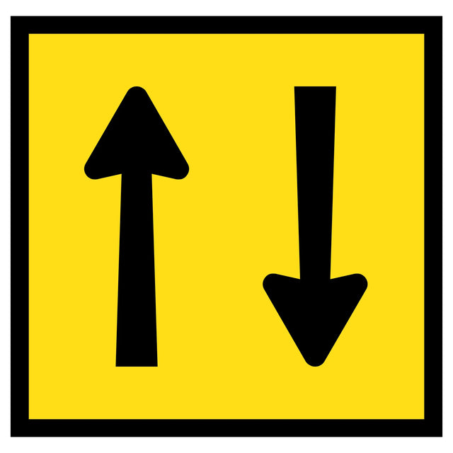 Two Way Traffic TM2-24A 600x600mm corflute sign panel with black opposing arrows on yellow retroreflective background